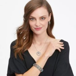 Sea Of Love Crystal Hinged Bangle -Jewelry&Accessories Sales sea of love crystal hinged bangle silver blue 2